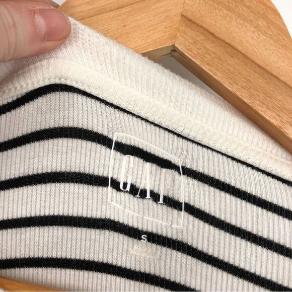 Gap Shirt Womens Small‎ Long Sleeve Cozy Rib Knit Striped Black White - Picture 4 of 7